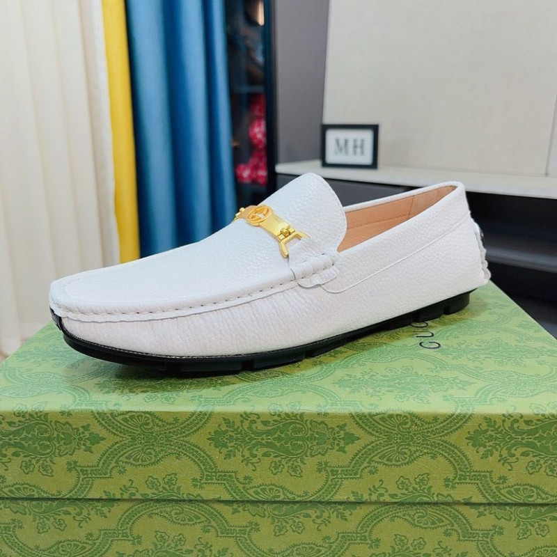 G*u*i leather shoes